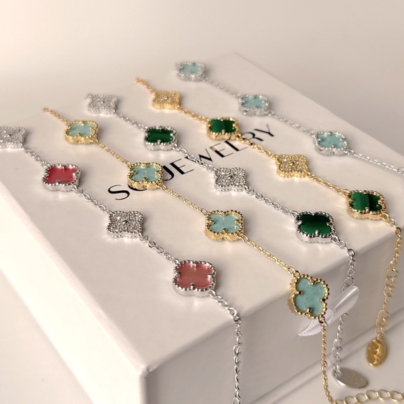 Petite Clover Bracelet Pink Mother of Pearl& Real Zircon Silver Tone Chain - Picture 6 of 11